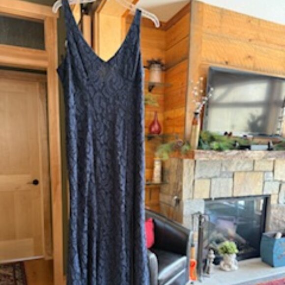 BCBGeneration Blue Gown - Picture 1 of 7